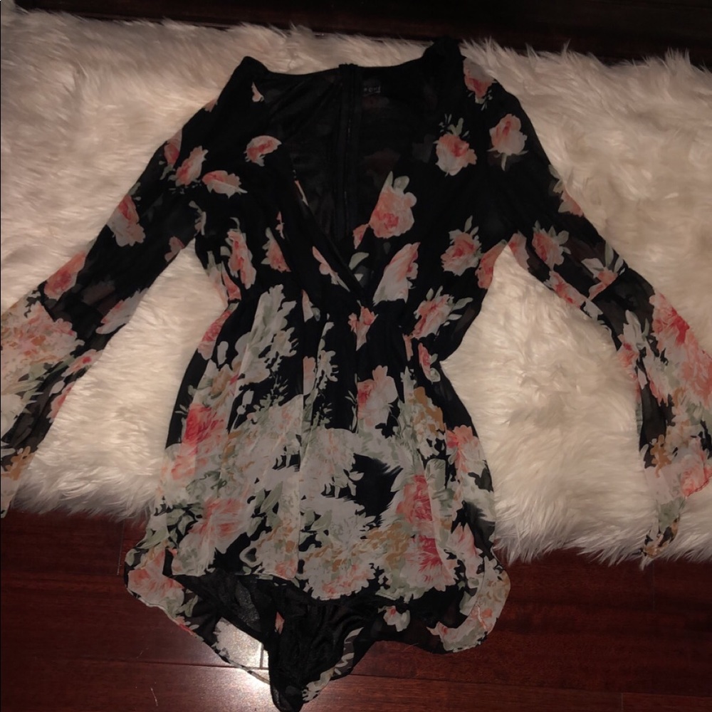 Floral romper silky and flows very flattering